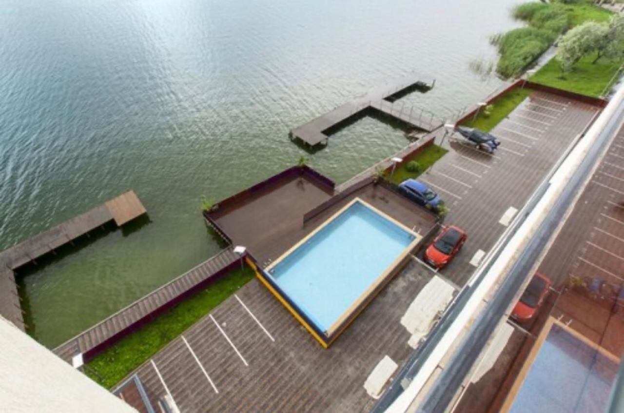 Sophia Lake View Suite Мамая Екстериор снимка