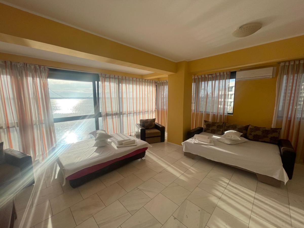 Sophia Lake View Suite Мамая Екстериор снимка