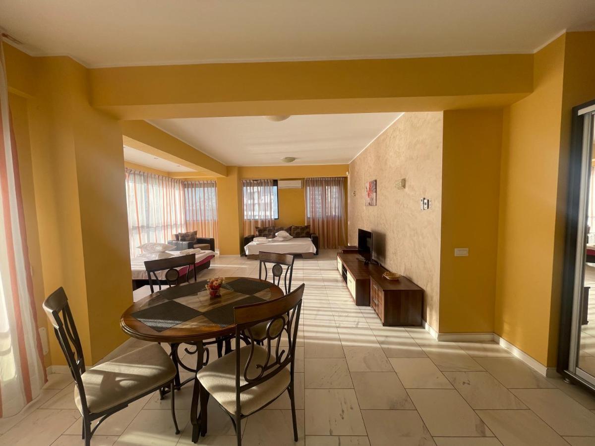 Sophia Lake View Suite Мамая Екстериор снимка