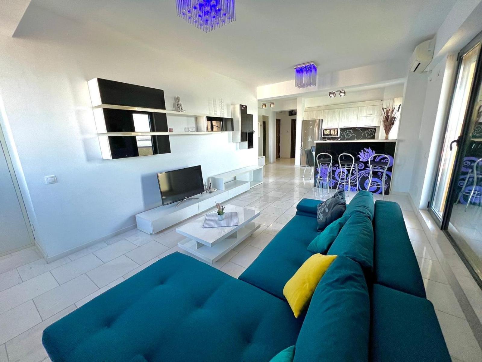 Sophia Lake View Suite Мамая Екстериор снимка
