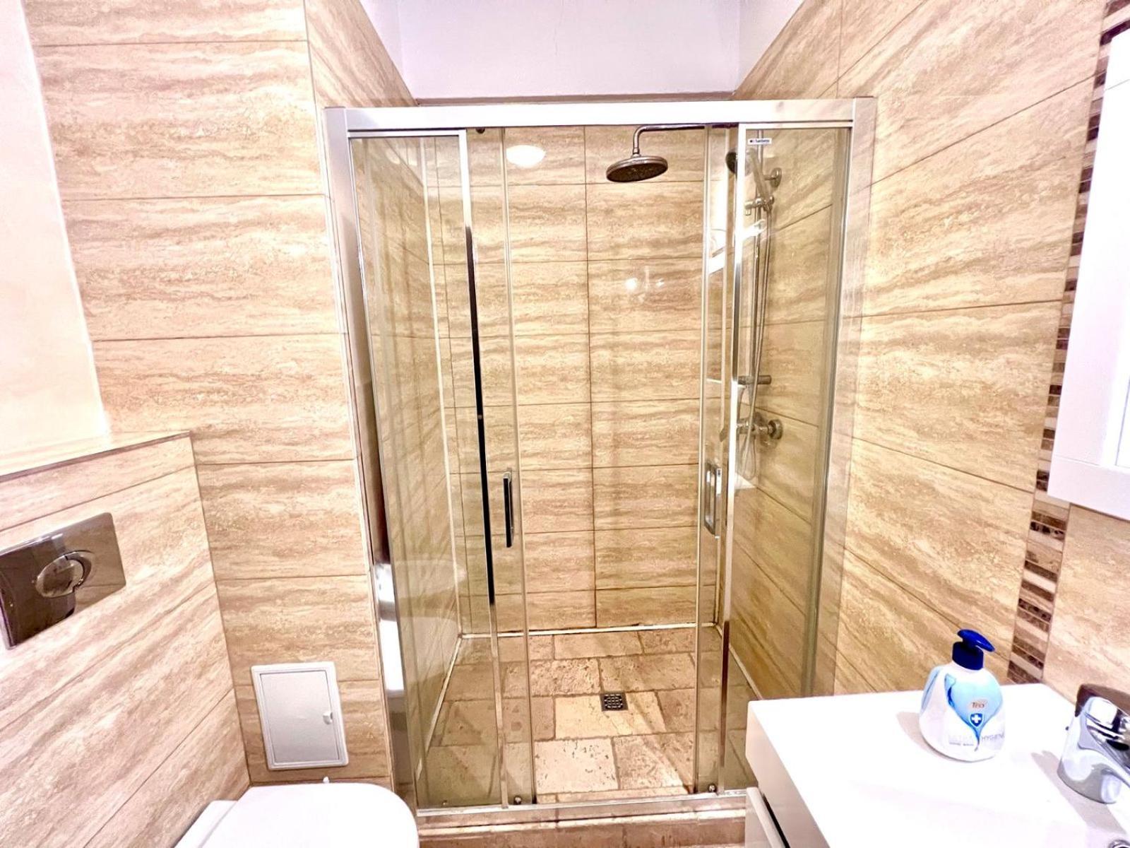 Sophia Lake View Suite Мамая Екстериор снимка