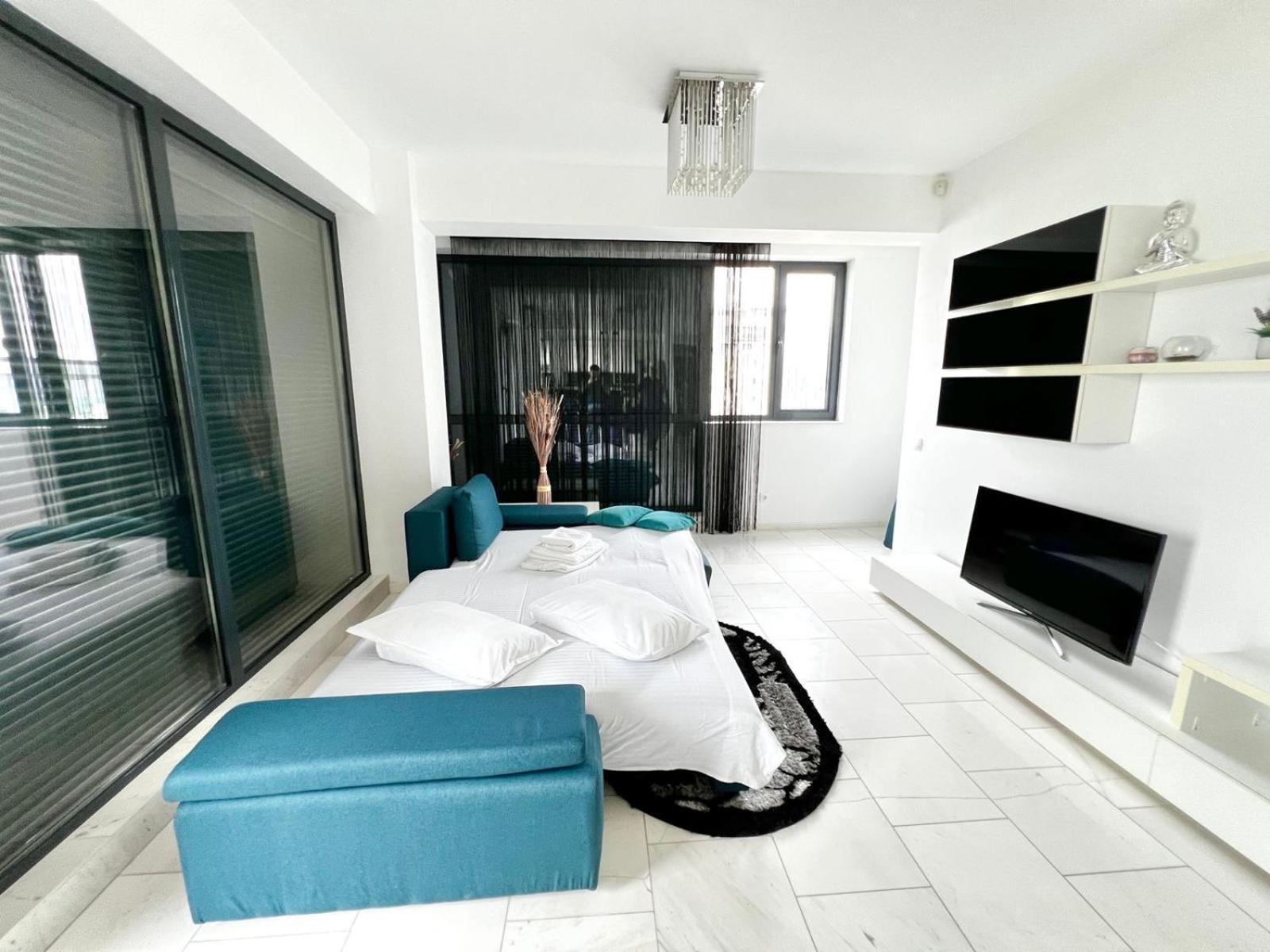 Sophia Lake View Suite Мамая Екстериор снимка